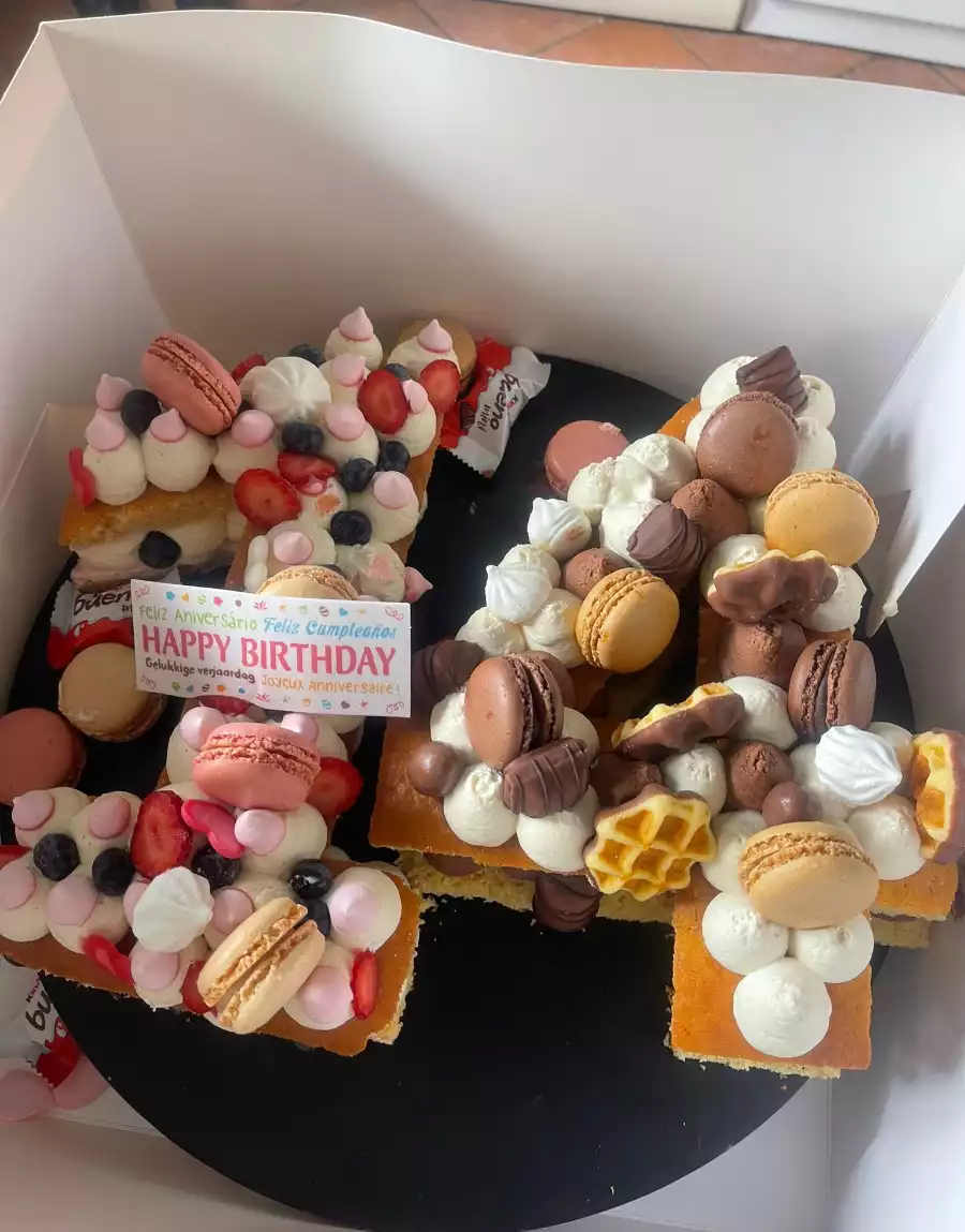 CÉLÉBRATIONS Anniversaires, baptêmes, soirées privées Service traiteur sur mesure